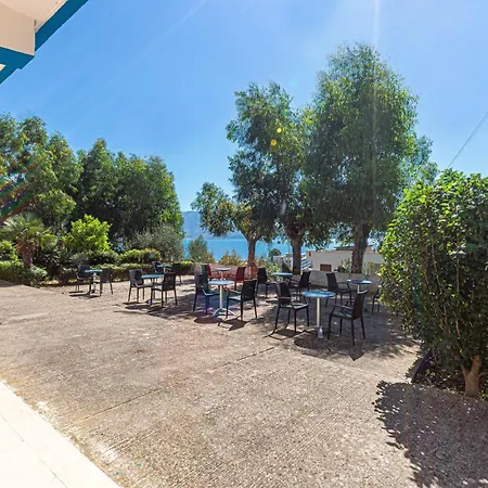 Apartamento Radhima Sea View 1br 8 - Kitchen, Parking & Balcony -- 6 People -- *
